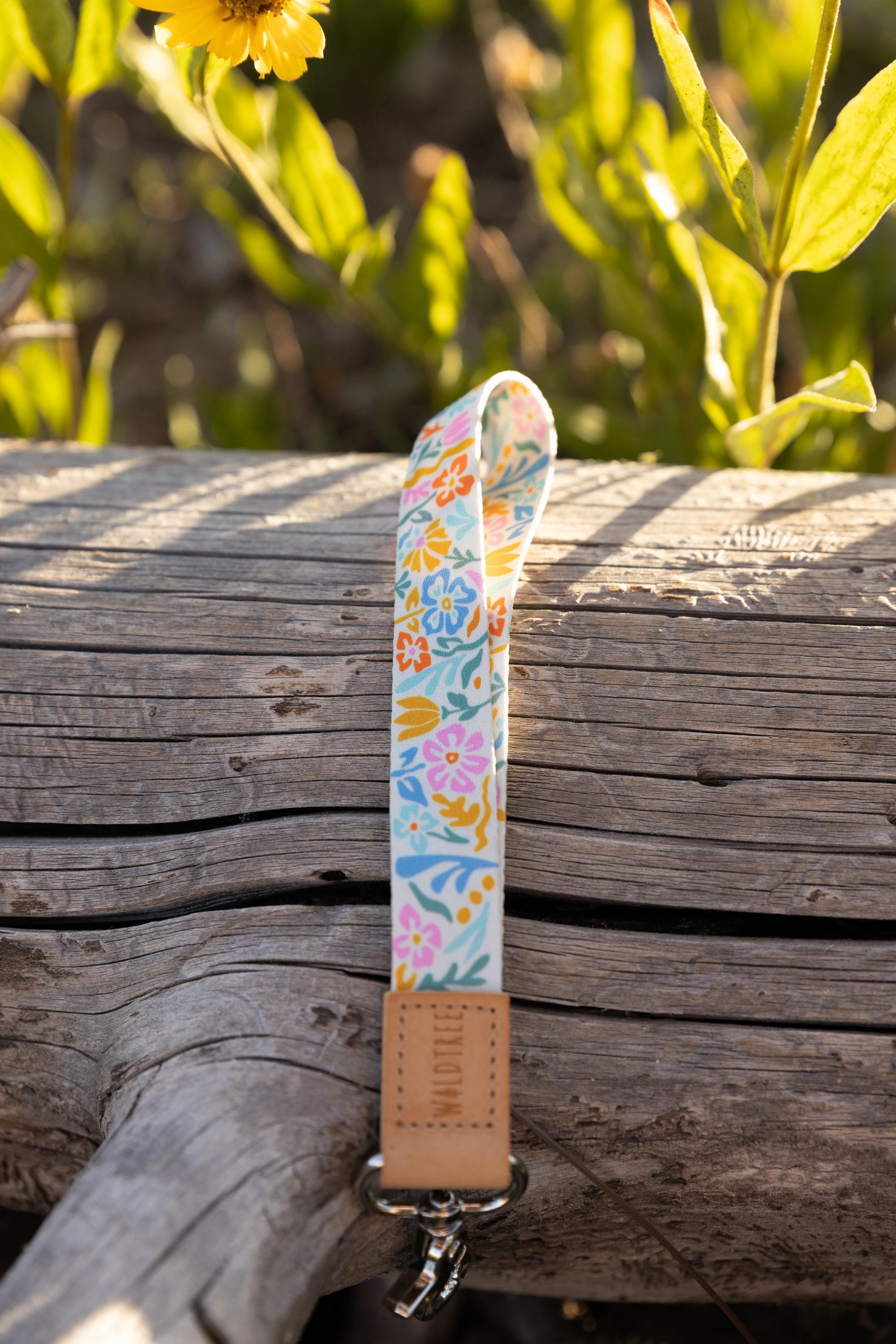 Summer Floral Wristlet Keychain – Wildtree - Main Image